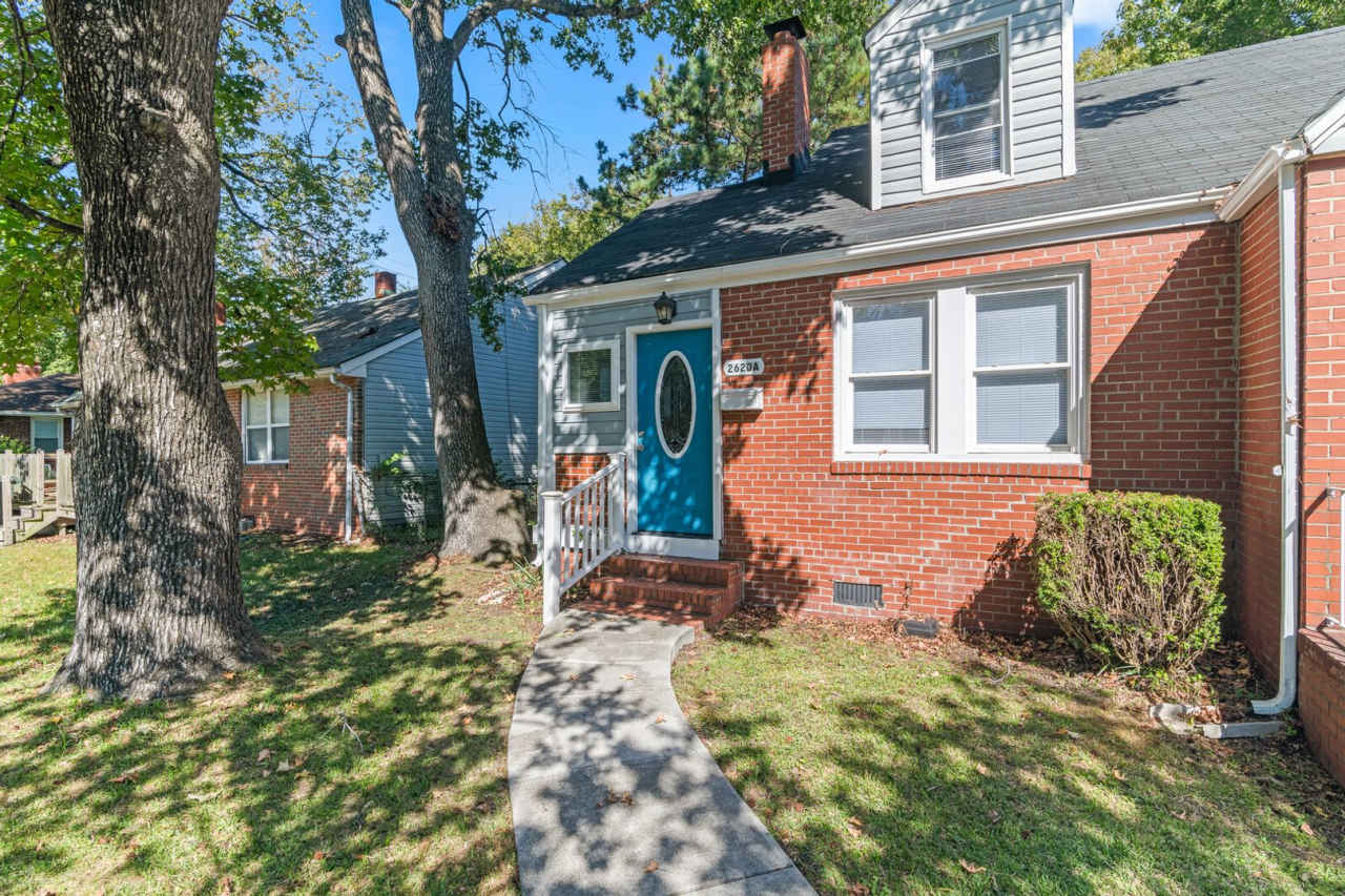 2620 Mapleton Avenue