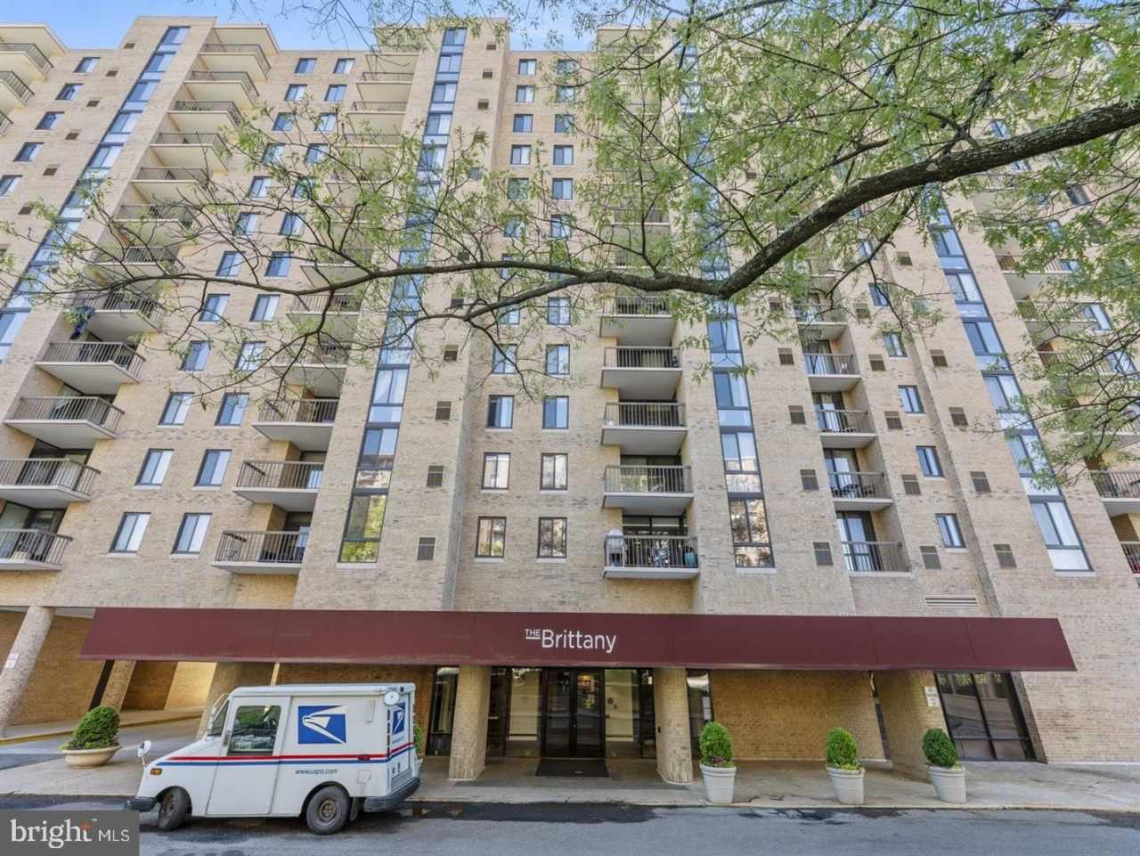 4500 S FOUR MILE RUN Drive unit: 306