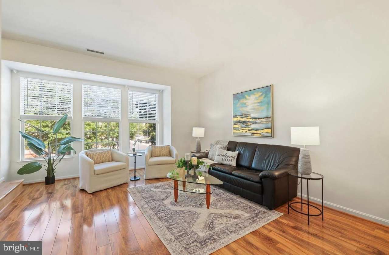 23110 BLACKTHORN Square