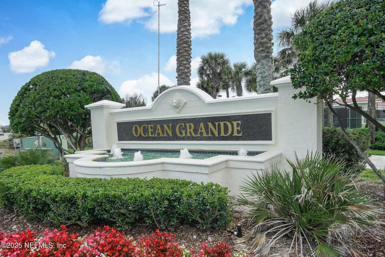 425 N OCEAN GRANDE Drive unit: 102