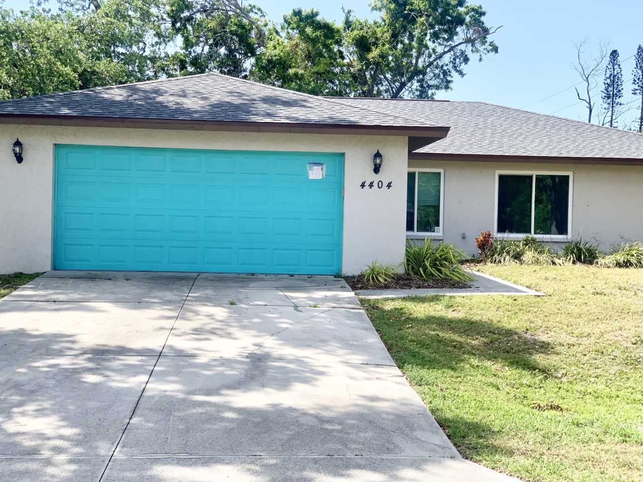 4404 Meadow Creek Circle