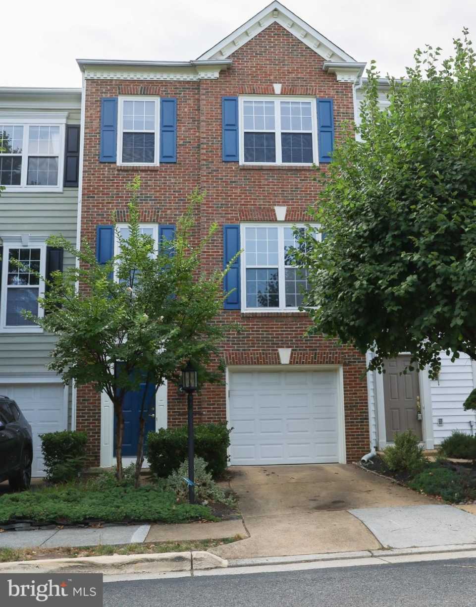 6324 LOCUST TREE Lane