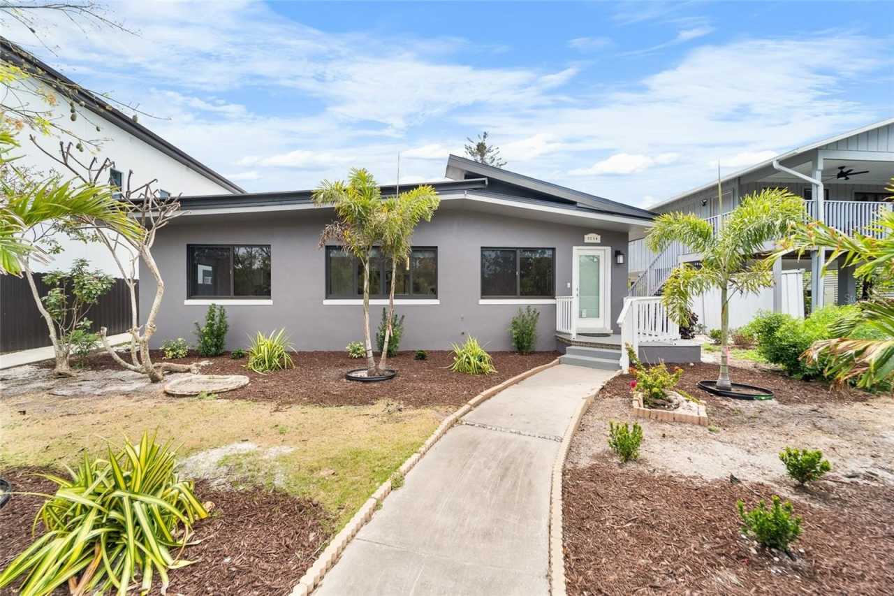 3214 E MARITANA DRIVE