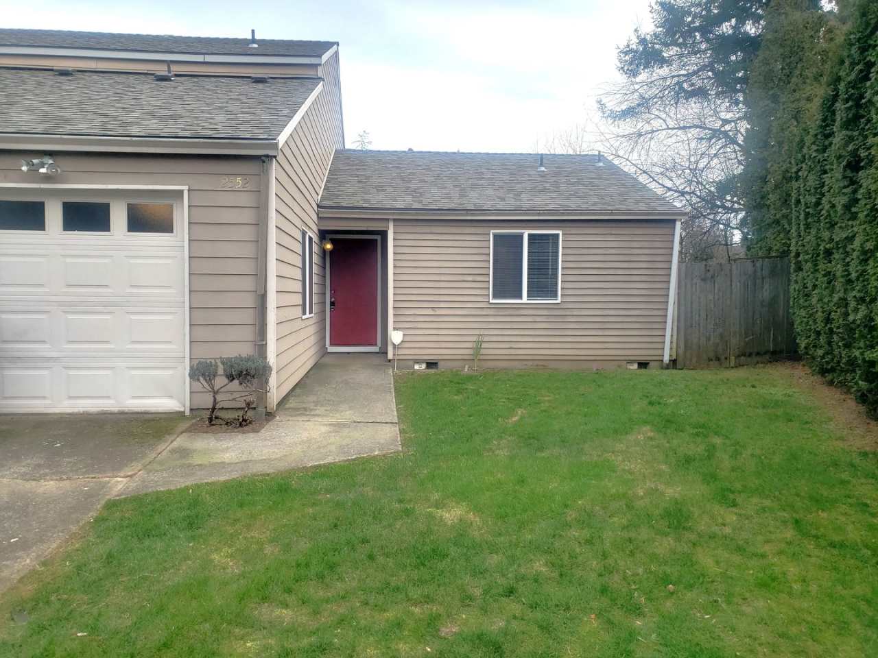 Great duplex in Gresham! rentalsc21.com