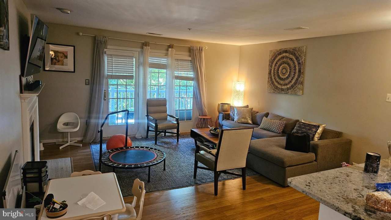 6103 WIGMORE Lane unit: H