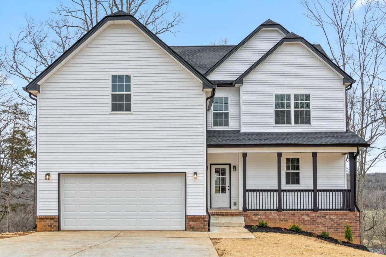 4 Bedroom 3 Bath Pet Friendly Home For Rent!