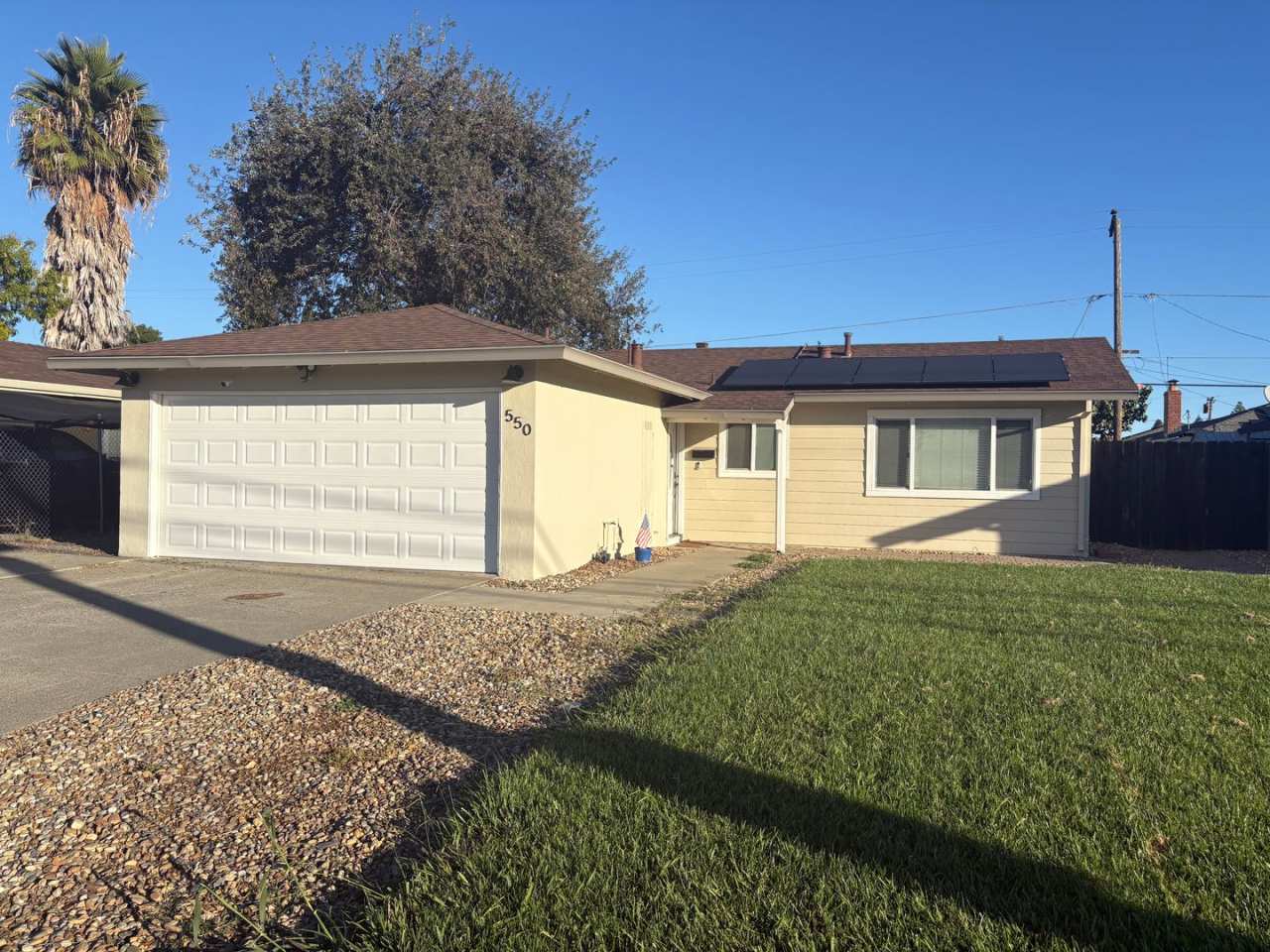 3 Bedroom 2 Bath Home Available Now!