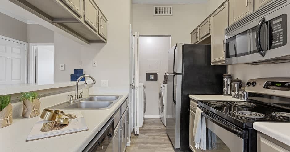 Huntington Meadows Apartment Homes