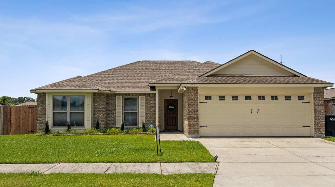 3 bedroom in Ascension Parish-
