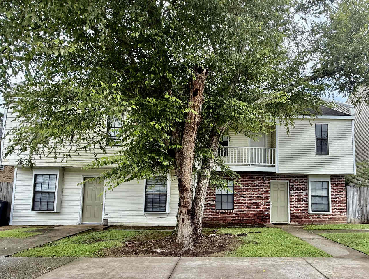 5121 E Hunters Chapel Ct