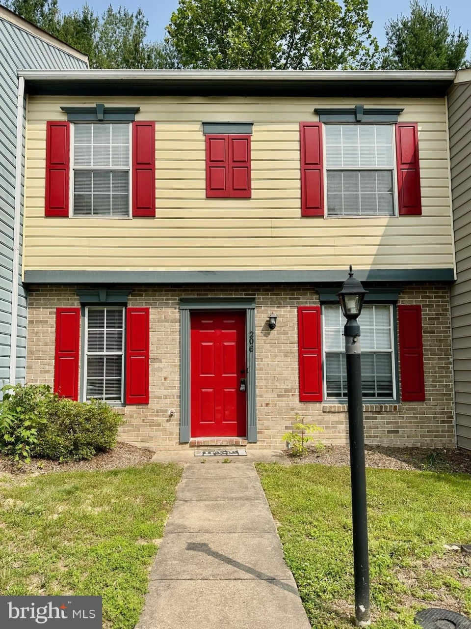 206 WIND RIDGE DRIVE