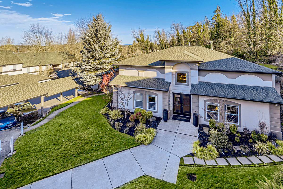 Scott Mountain Apartments