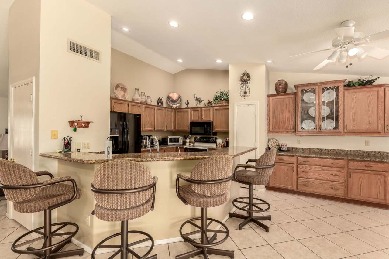 Furnished home in Sun Lakes Oakwood - Available for short or long term