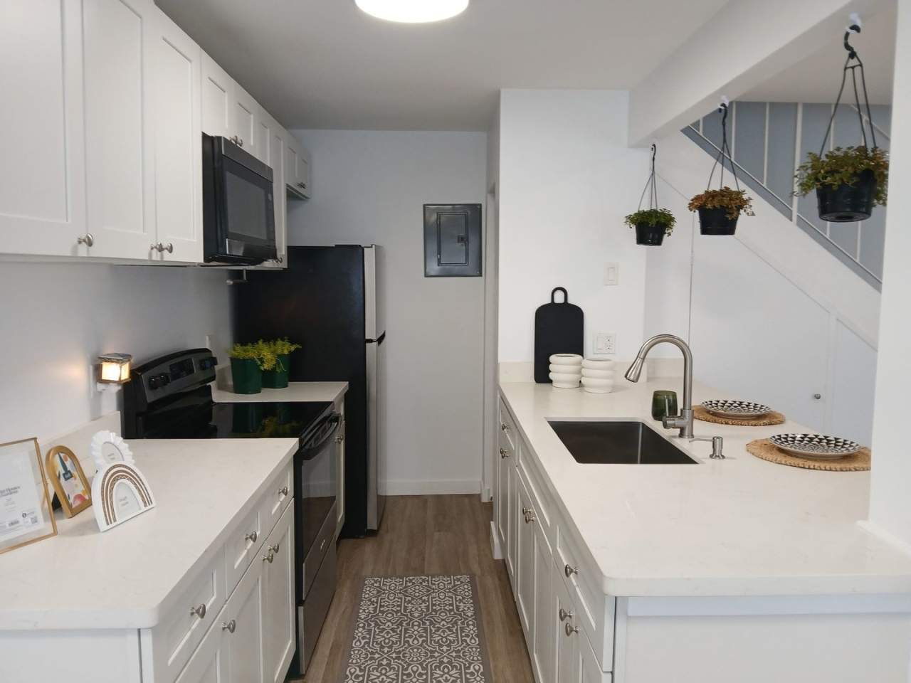 Light and Bright - Virtual or In-Person Tours available. #casahelenapalmbeach