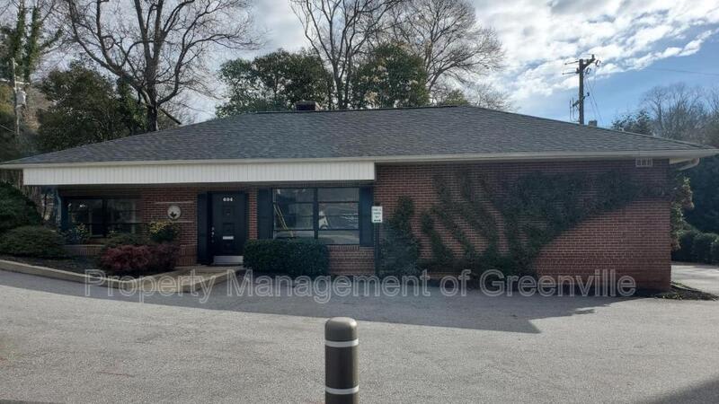 604 University Ridge