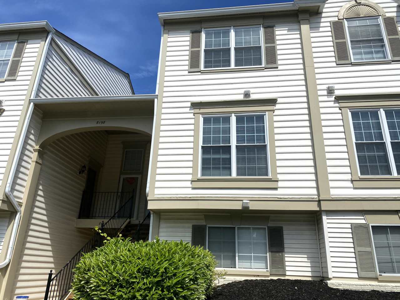 8198 Winstead Pl Apt 204