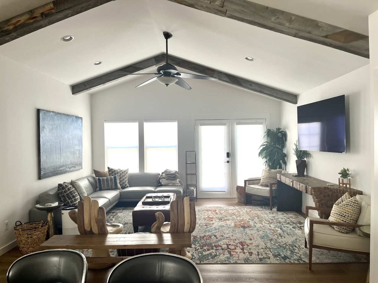 2075 East Kensington Avenue