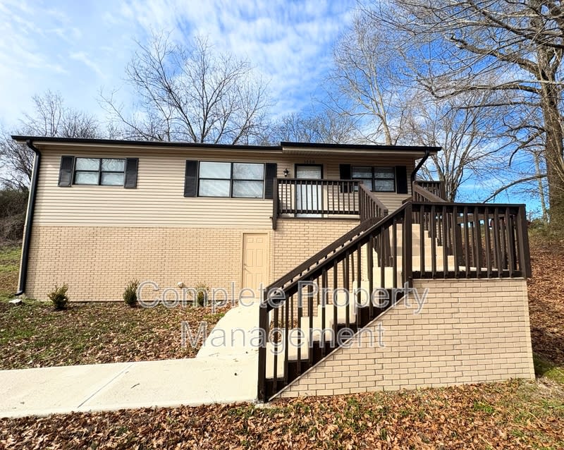 1658 Huntsville Street