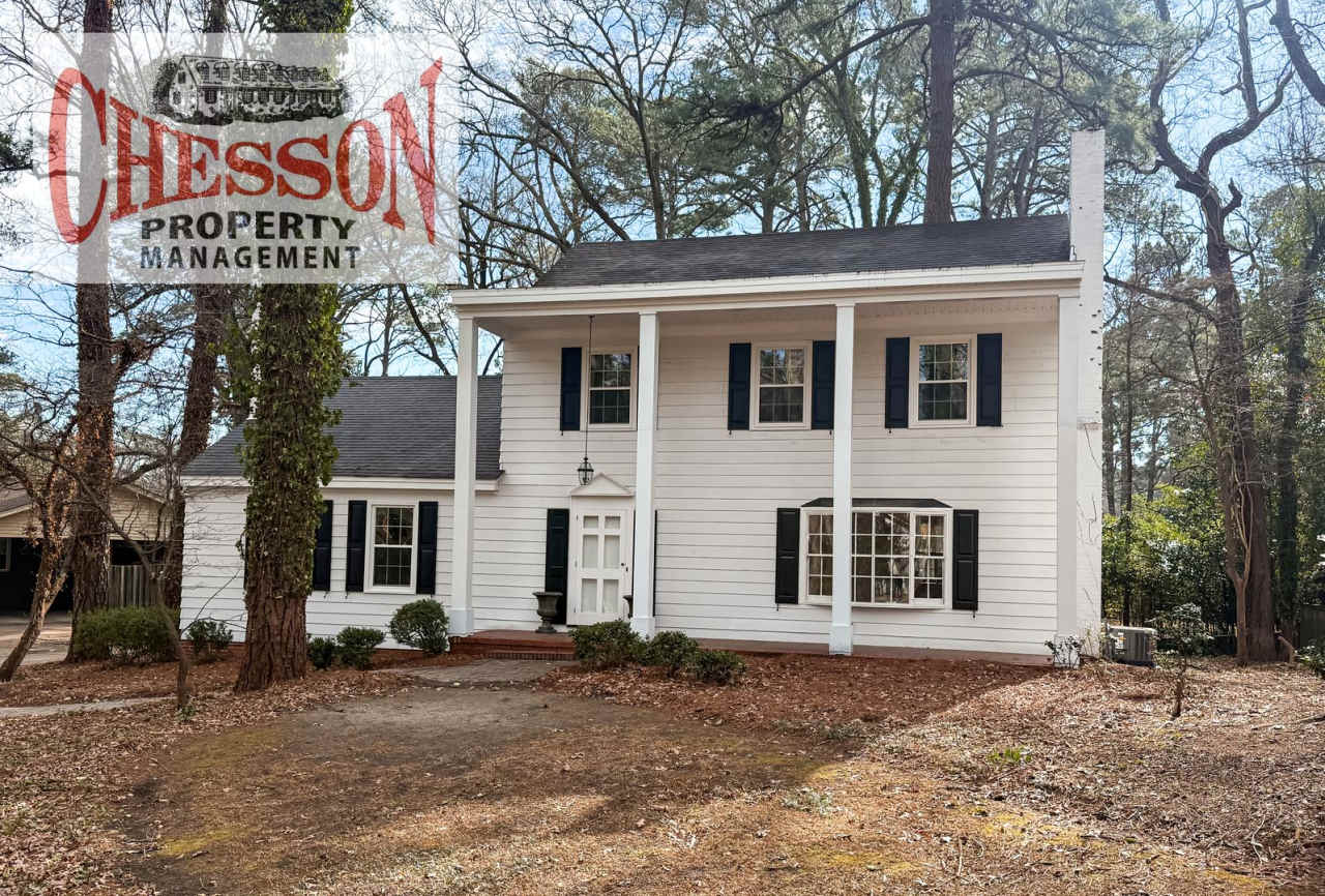 1121 Forest Hills Road