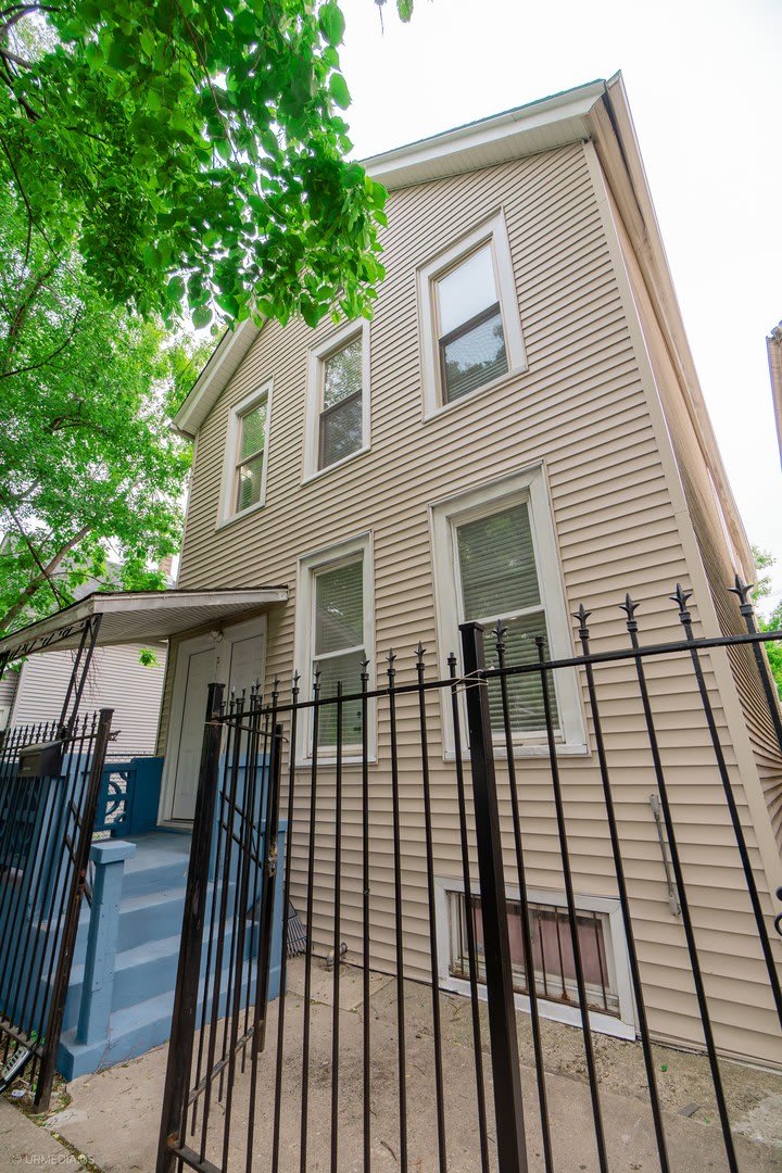 2113 N Bingham Street