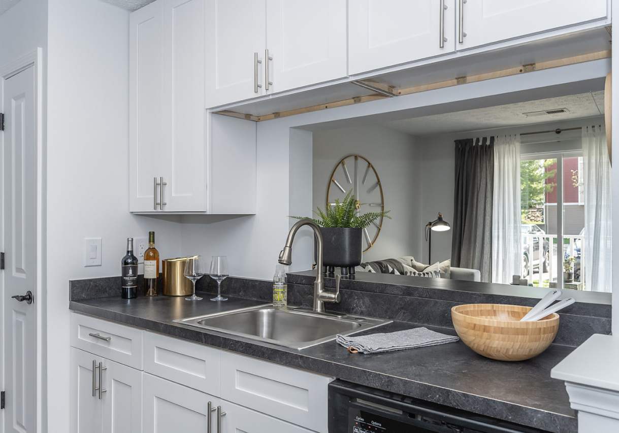 Galbraith Pointe Apartments and Townhomes