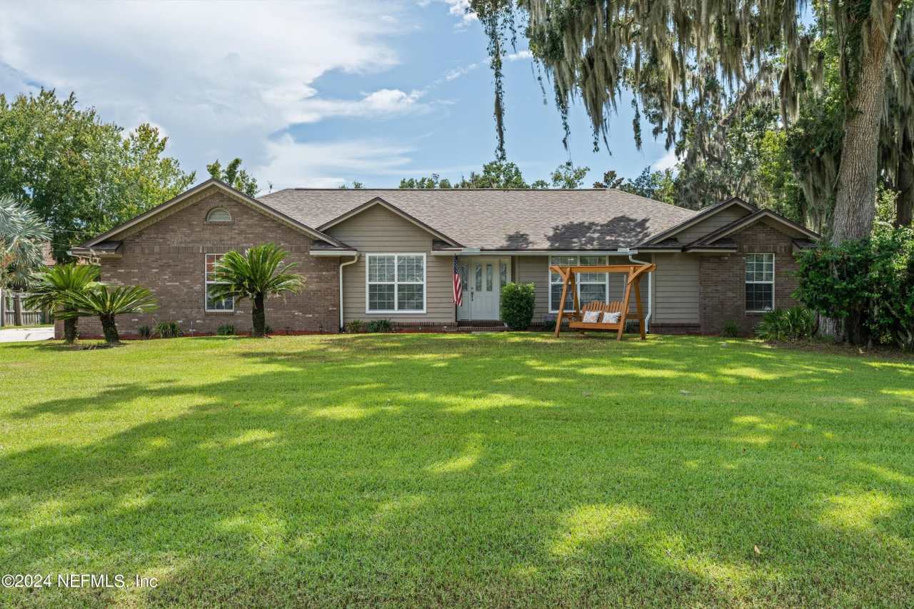 234 EVENTIDE Drive N