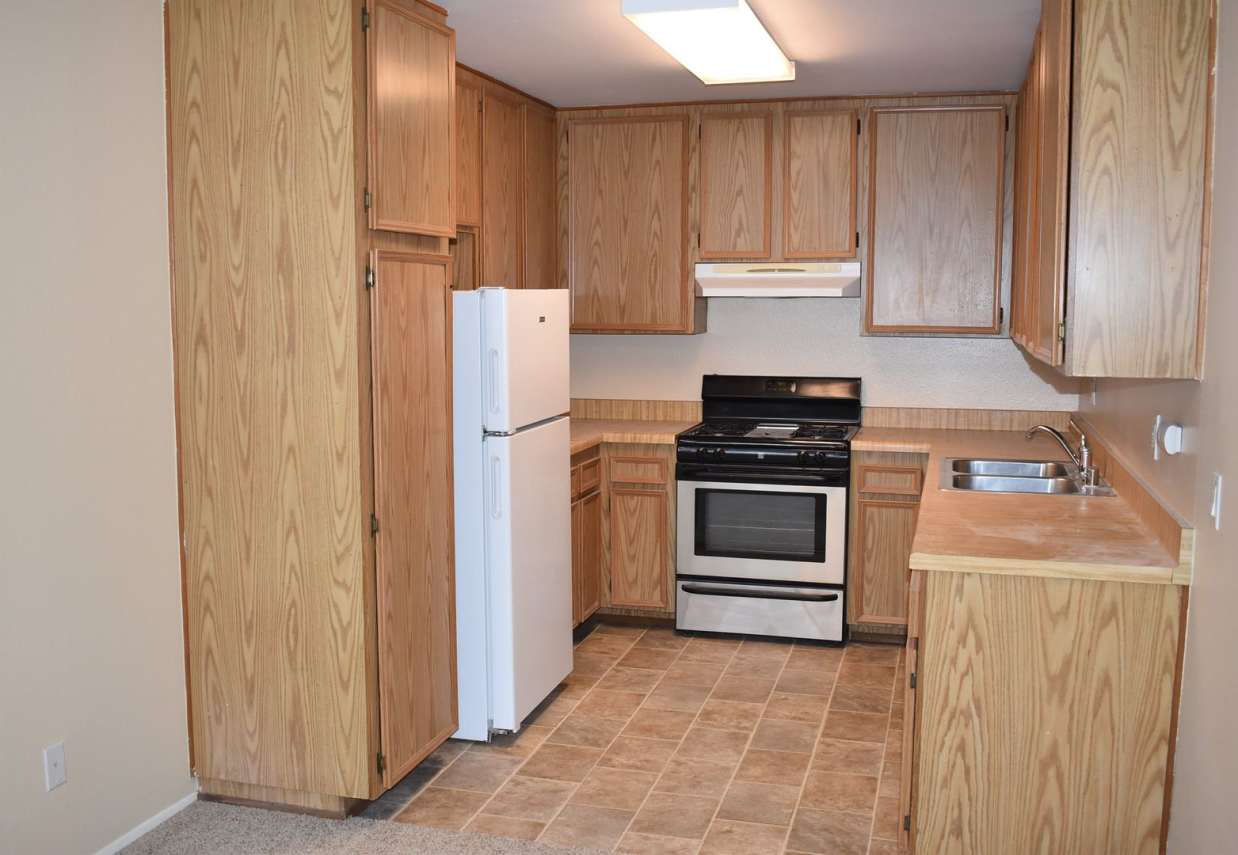 First Floor Single Story 3 Bed 2 Bath Condo- Santee- Riderwood Square