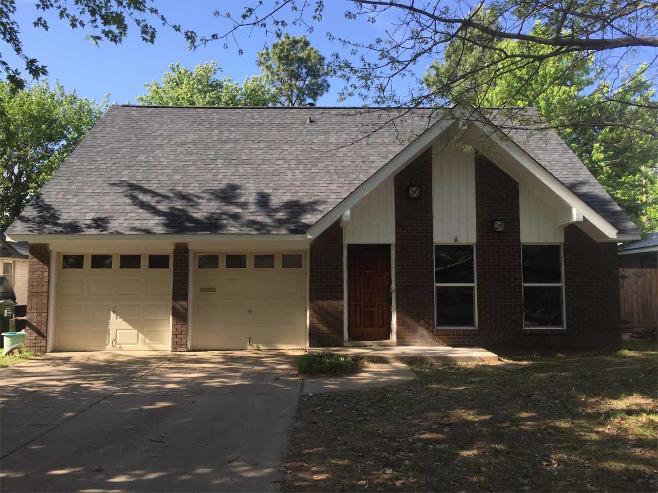 1927 Beverly hills St.