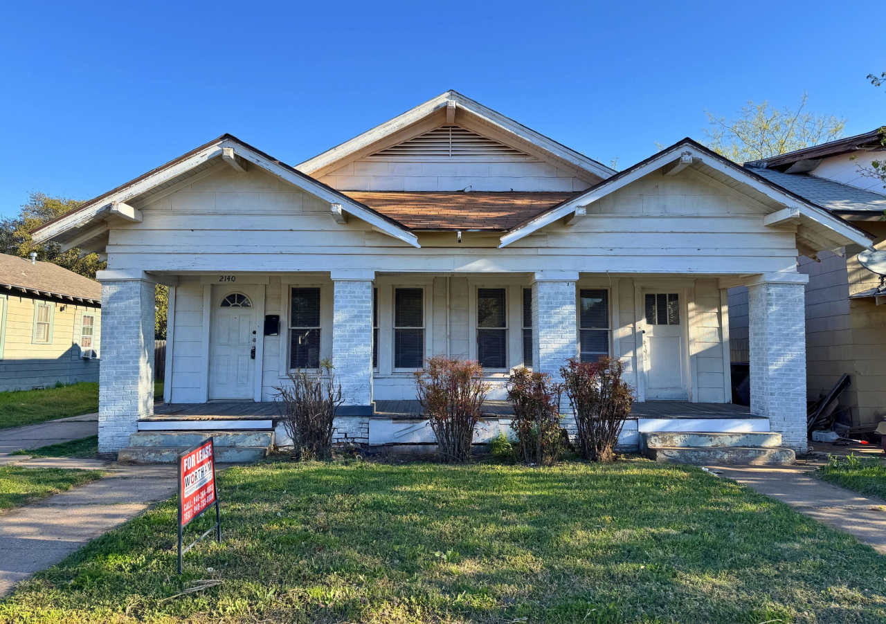 2140 Avenue F