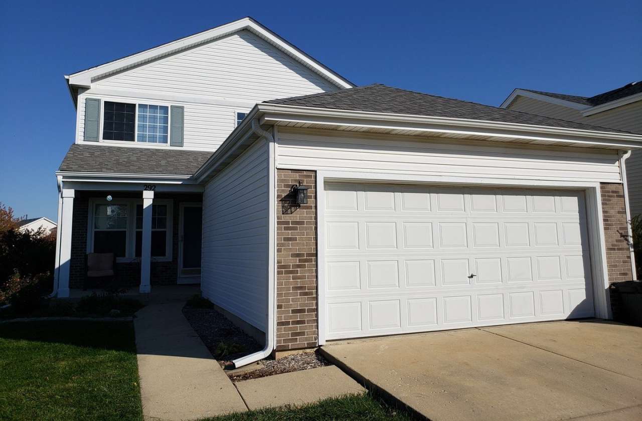 292 Waterbury Circle