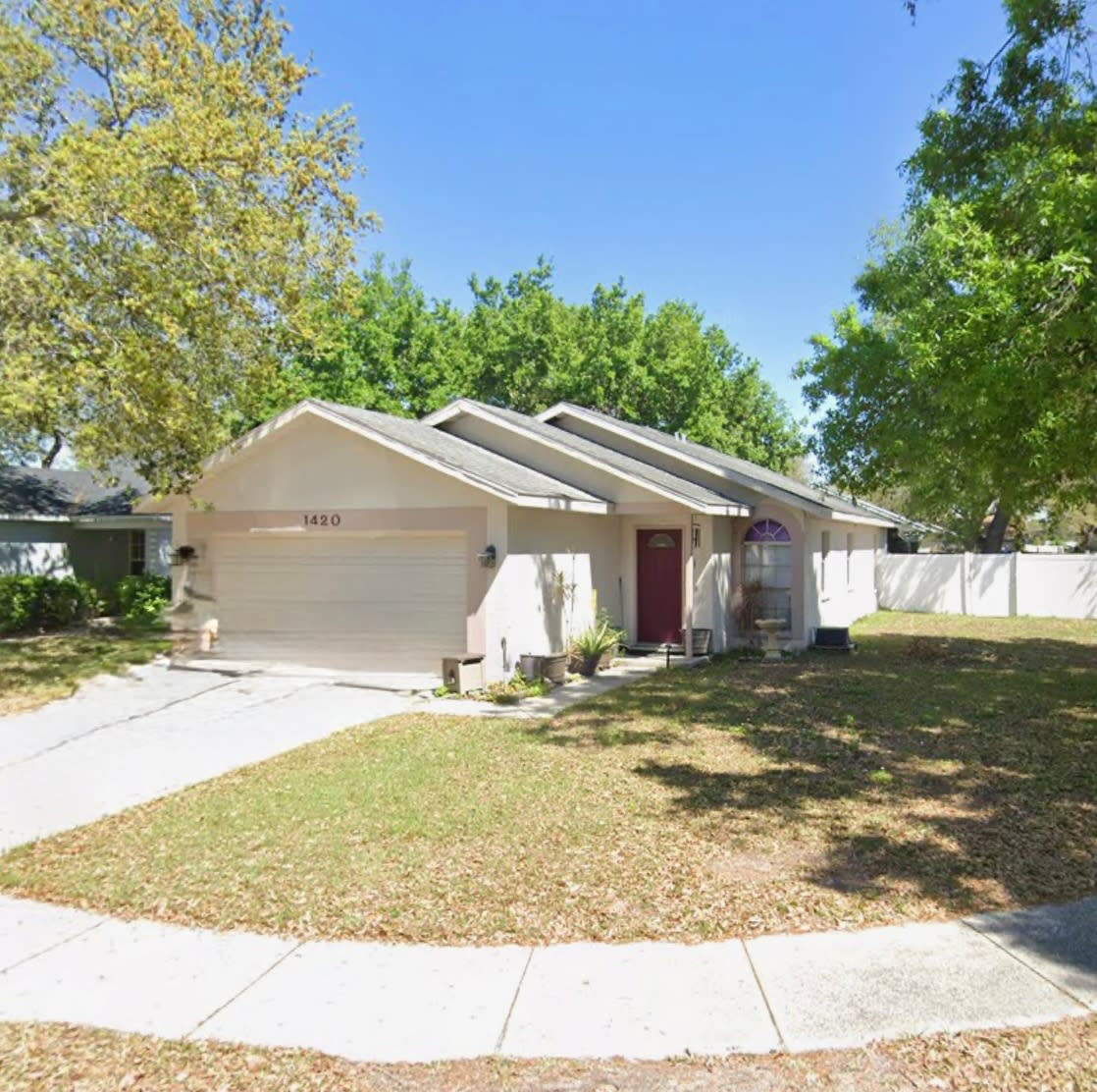 1420 Mohrlake Dr