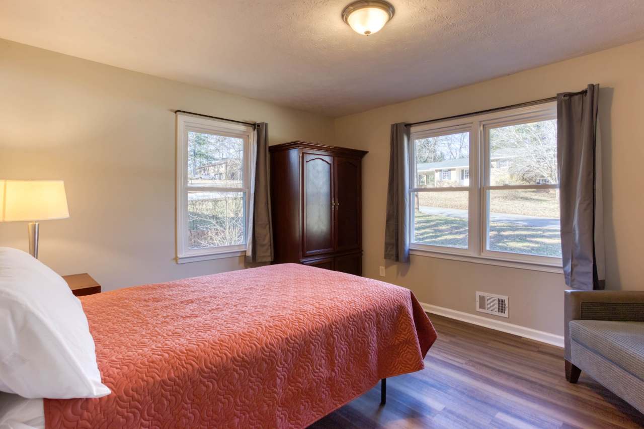 4959 Ailene Drive - 1