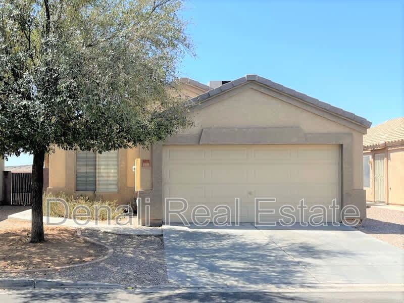 6717 E Lush Vista View