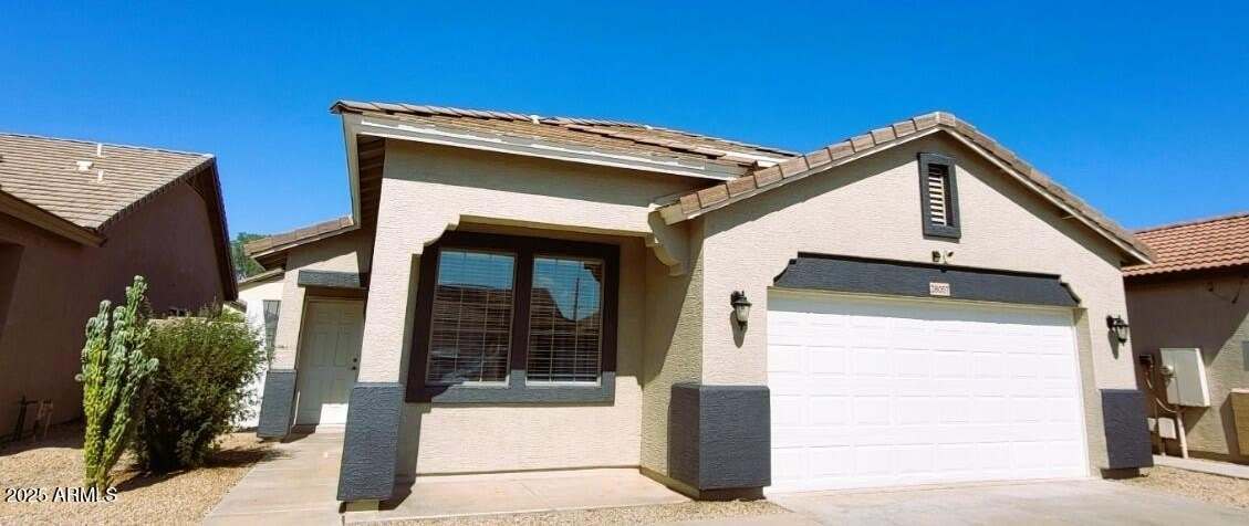 28057 N QUARTZ Drive