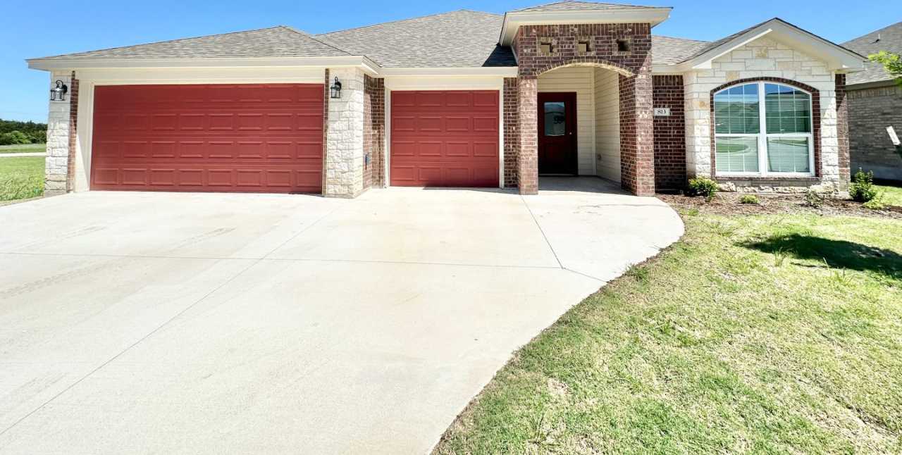 Price Drop! Small Pets Accepted! Viewable Now!