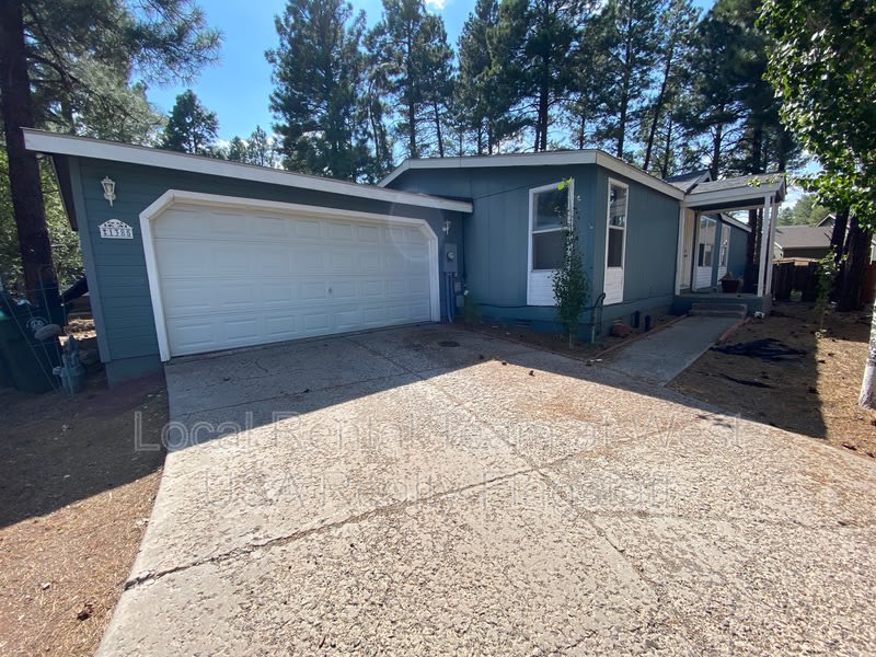 1385 S Burlington St