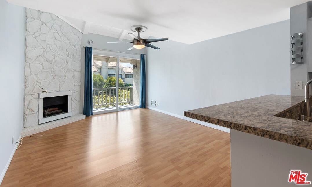 8740 Tuscany Ave unit: 305