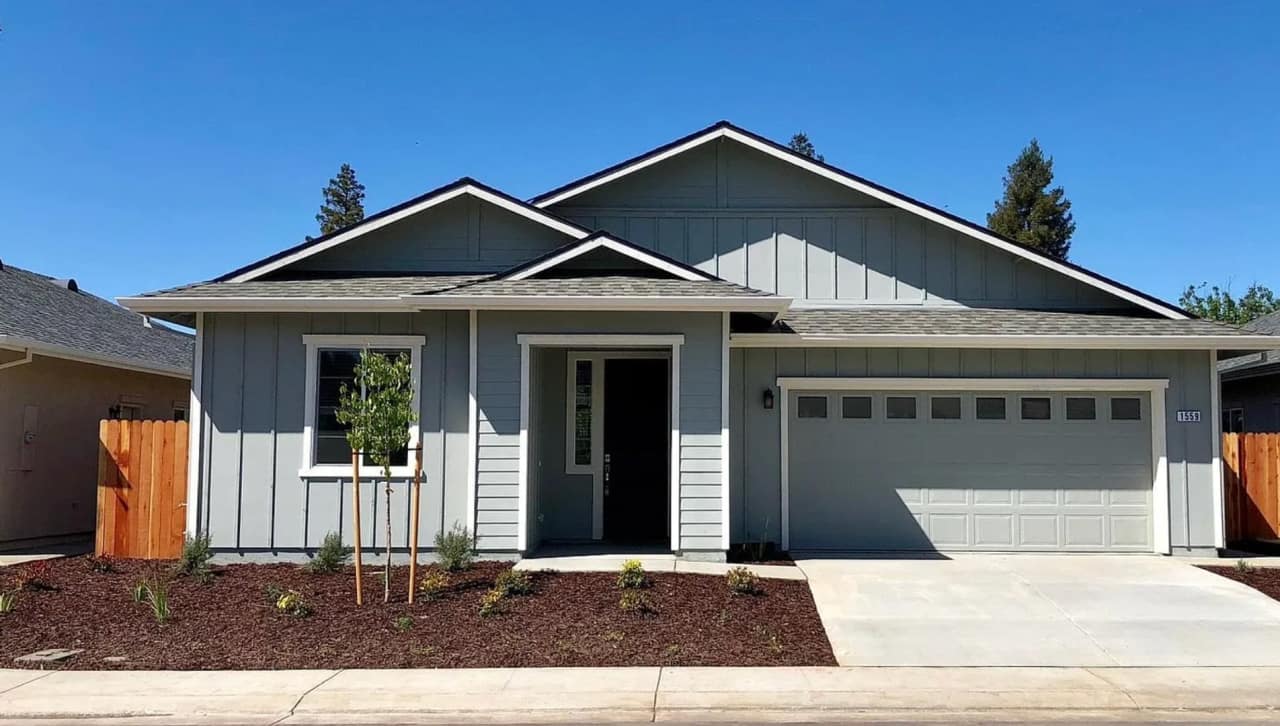 1559 Hutchison Valley Drive