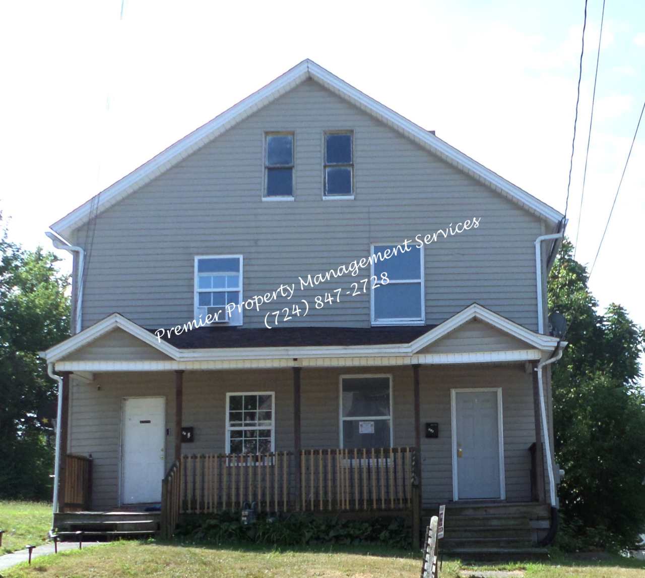 416 E Reynolds Street #1