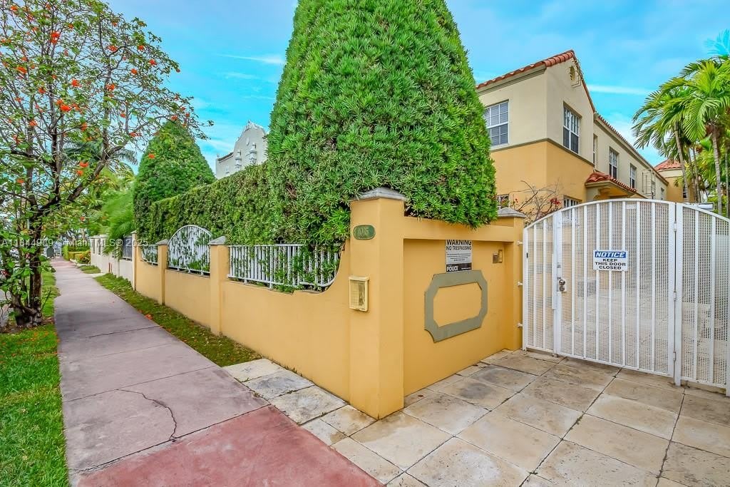 1035 Pennsylvania Ave