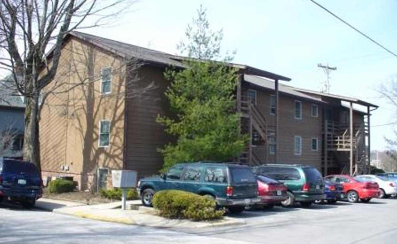 525 Henderson Crossing