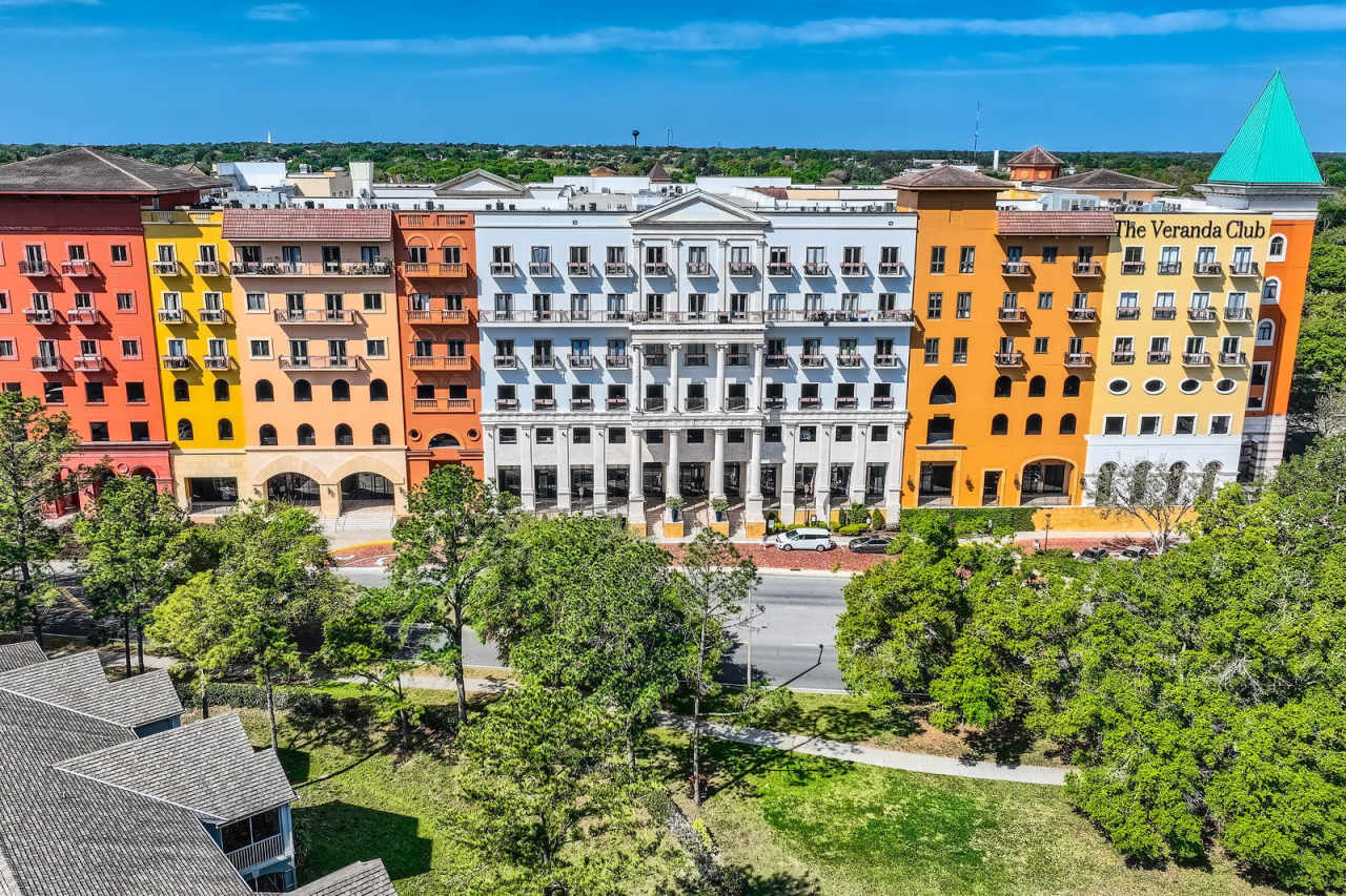 Veranda Club