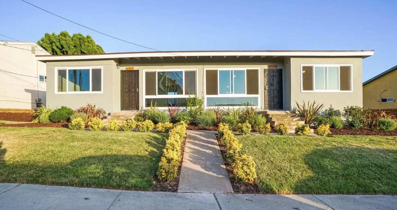 2 Bed, 1 Bath Unit in Clairemont/Bay Park area