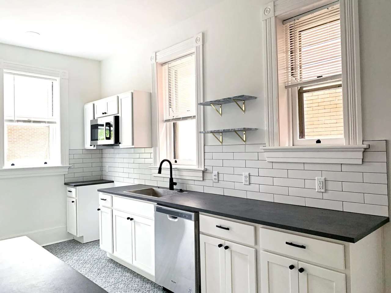 1382 Burdette Avenue