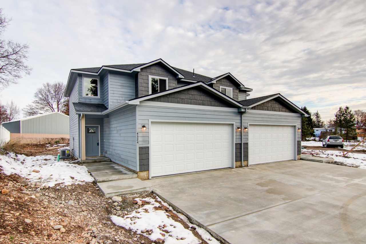 Modern Two Story Duplex for rent in Spokane Valley