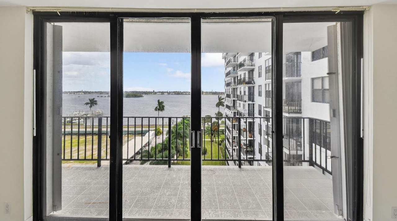 3800 Washington Road