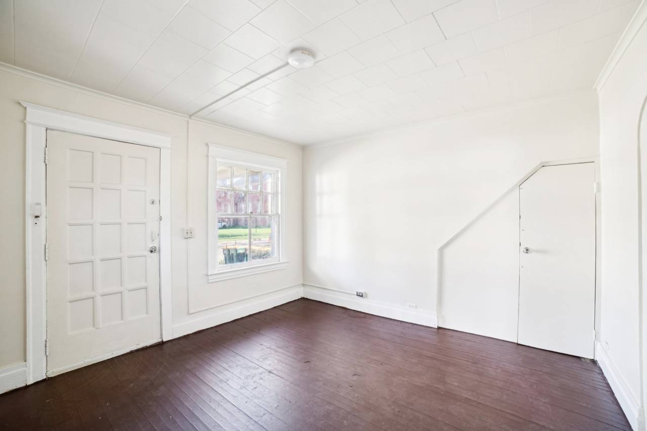 27 Harris St #1