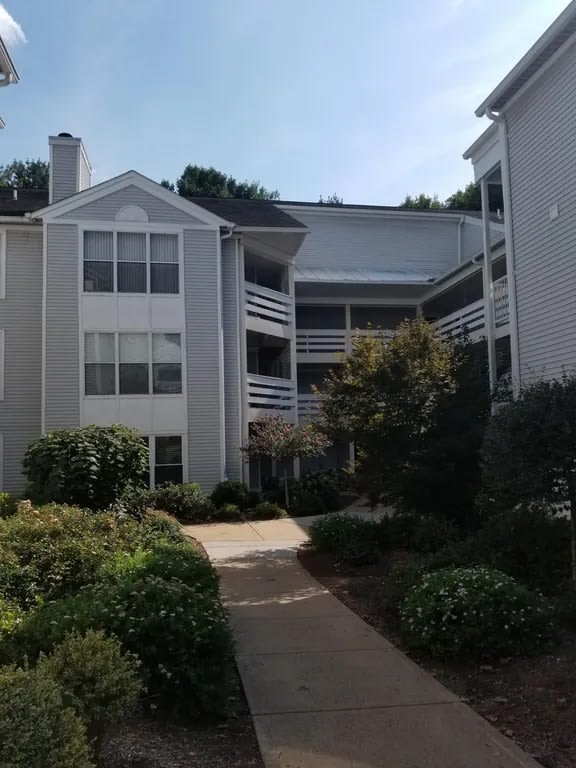 10303 Appalachian Circle