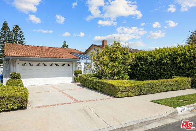 12581 Sanford Street