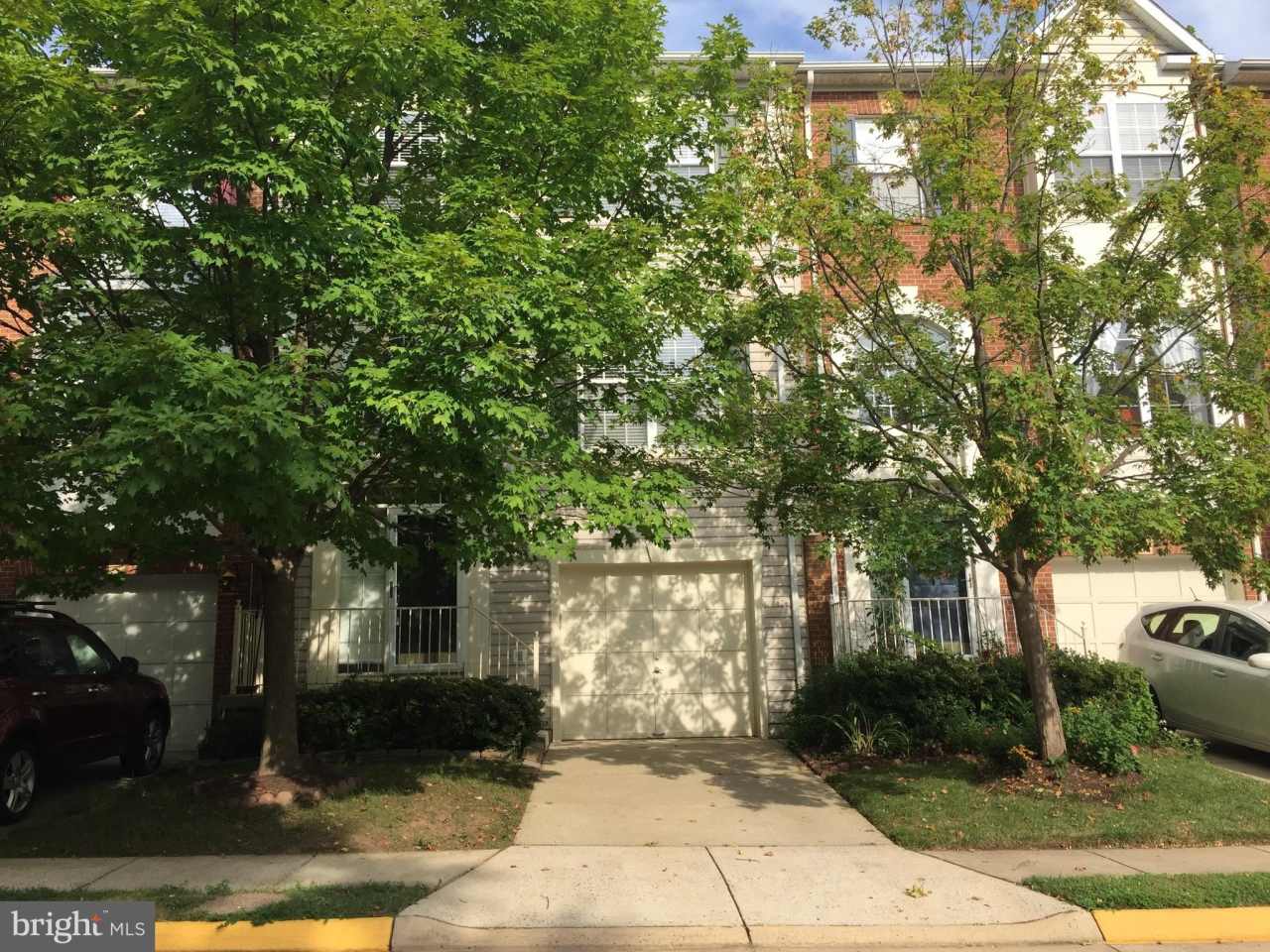 4117 GROVER GLEN COURT